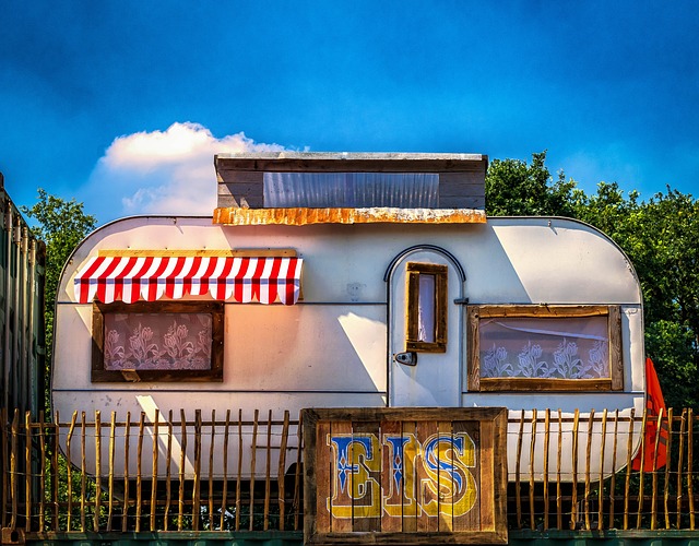 karavan se zmrzlinou